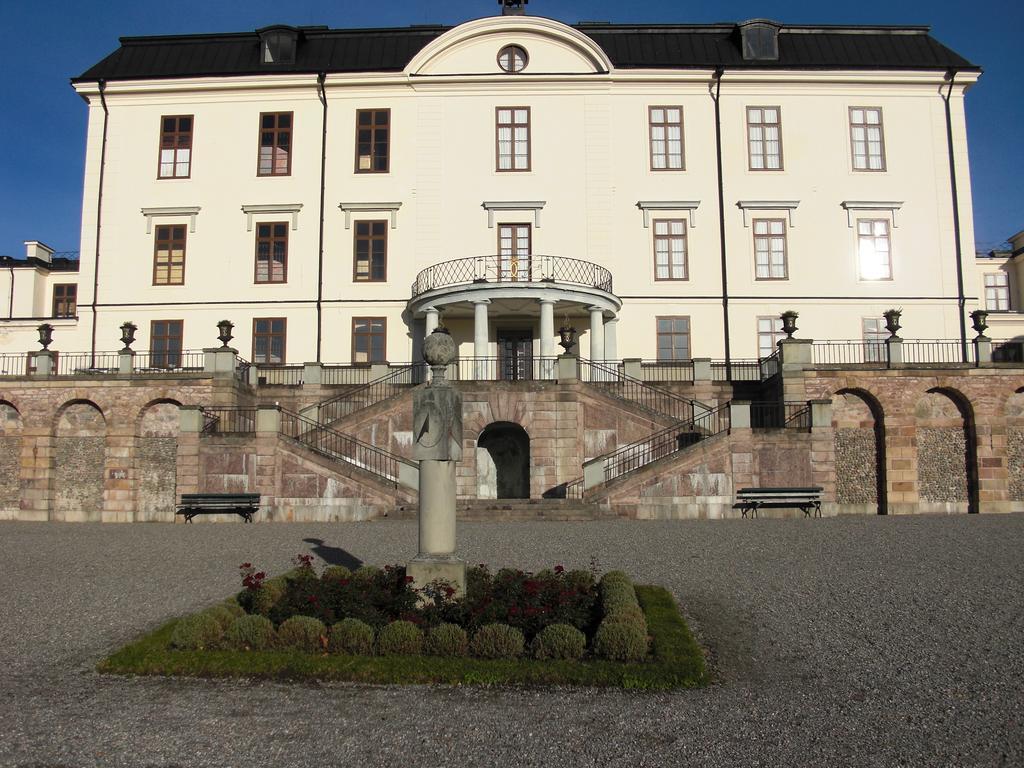 Rosersbergs Slottshotell Exterior photo