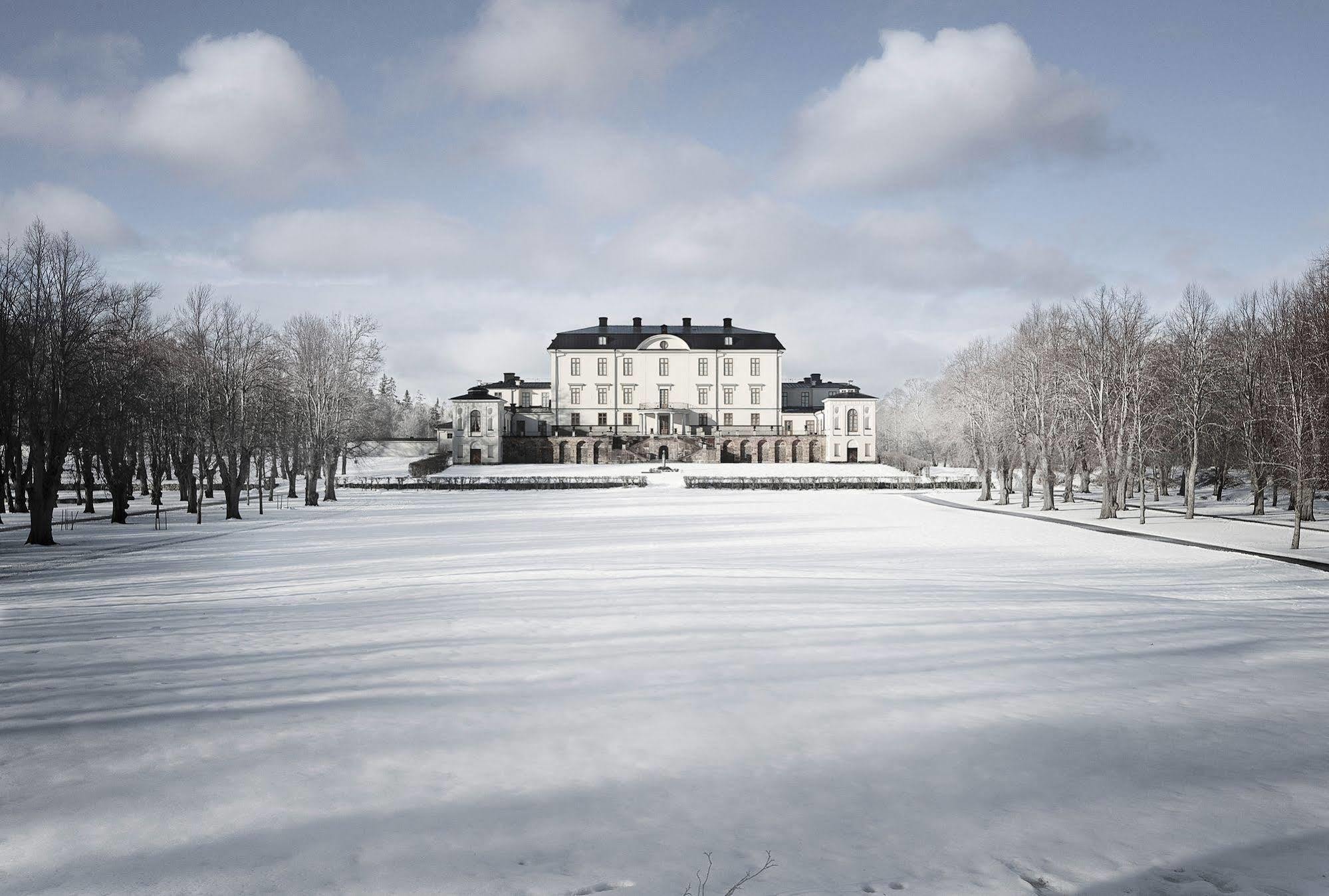 Rosersbergs Slottshotell Exterior photo